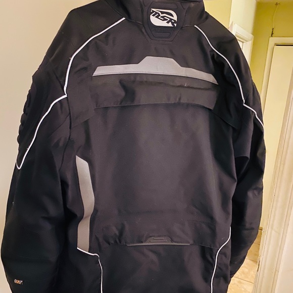 MSR motorcycle jacket - Picture 2 of 6